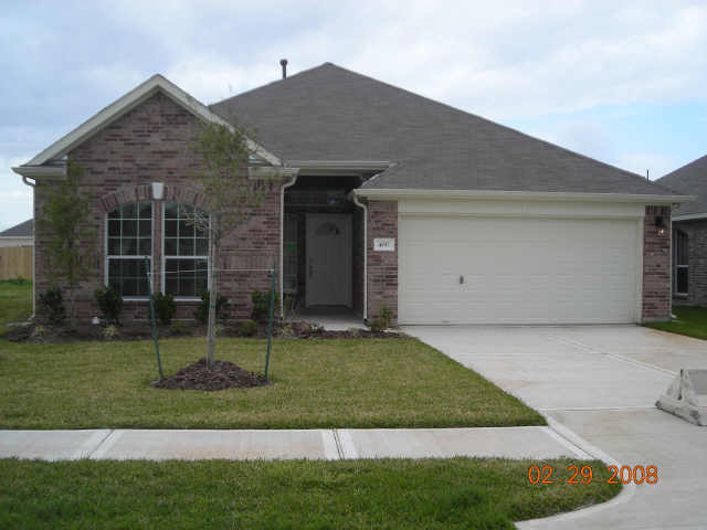 4011 Raspberry, Dickinson, TX 77539 photo 1