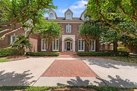 5 Long Timbers Trl, Houston, TX 77024