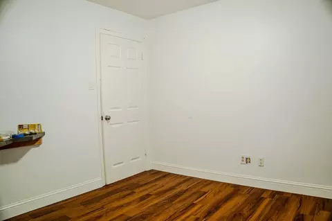 Bedroom - 124 Bluebird Ln, Pasadena, TX 77502 photo 7 of 7