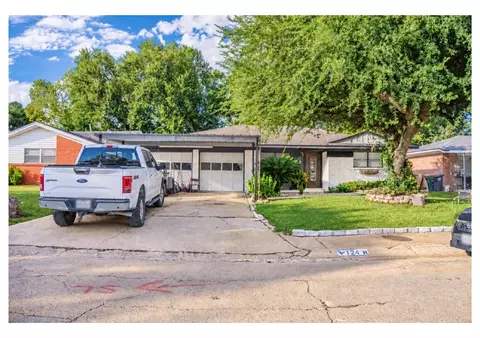 Other - 124 Bluebird Ln, Pasadena, TX 77502 photo 1 of 3