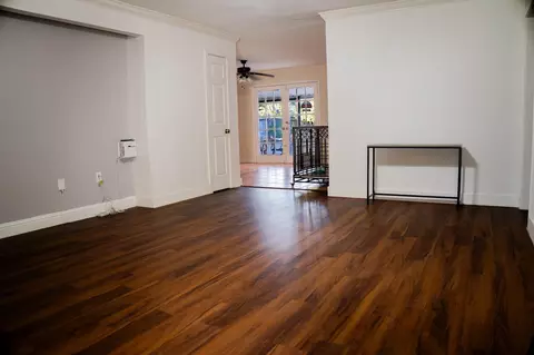 Living - 124 Bluebird Ln, Pasadena, TX 77502 photo 1 of 2