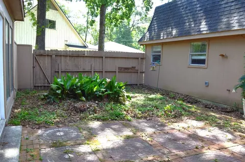 Exterior - 314 Tara Park, Conroe, TX 77302 photo 8 of 8