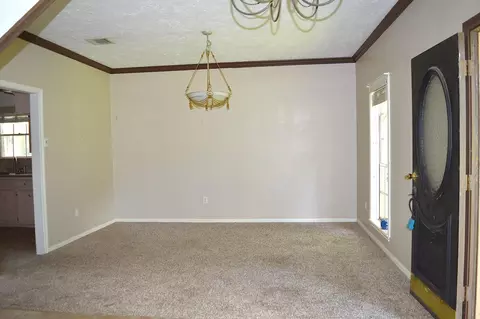 Living - 314 Tara Park, Conroe, TX 77302 photo 2 of 2