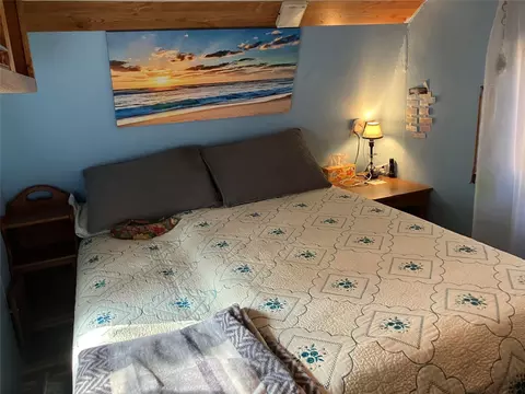 Bedroom - 242 Elm Trl, Trinity, TX 75862 photo 2 of 2