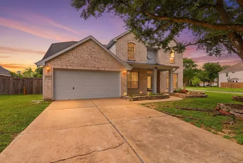 15902 Emerald Briar Ln, Houston, TX 77084