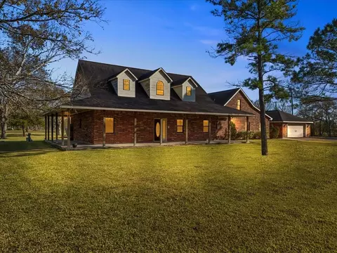 17325 Mclean Rd #CR104, Pearland, TX 77584