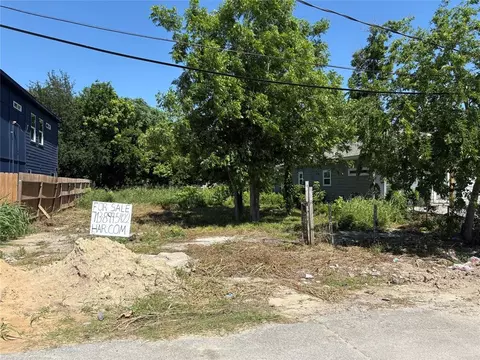 2714 Sam Wilson St, Houston, TX 77020