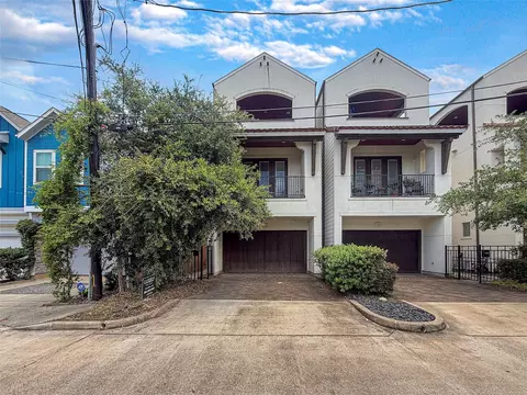 3711 Newhouse St, Houston, TX 77019