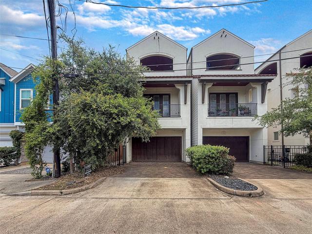 3711 Newhouse St, Houston, TX 77019