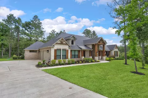 7304 Magnolia Hollow Dr, Montgomery, TX 77316