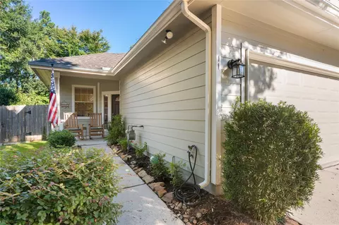 11 Abercrombie Pl, Conroe, TX 77384