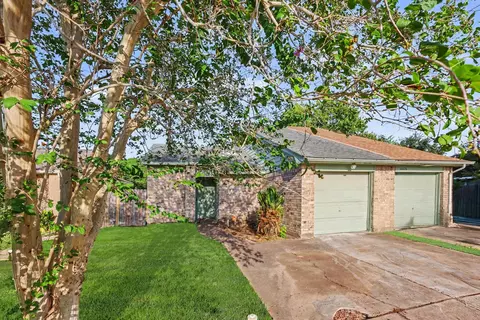 16428 Monte Carlo Ln, Houston, TX 77053