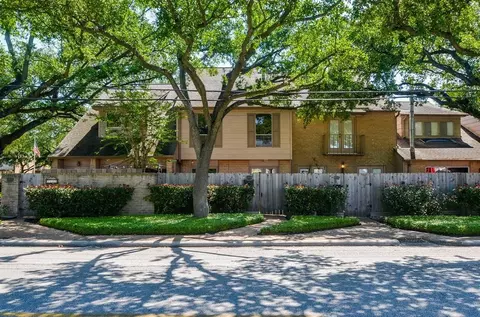 5830 Langfield Rd #5830, Houston, TX 77092