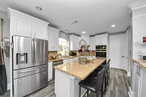 Kitchen - 28115 Kudzu Dr, Spring, TX 77386 photo 3 of 3