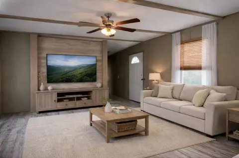 2587 Isbell Ln, Silsbee, TX 77656