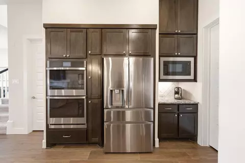 Kitchen - 28811 Ember Crest Ln, Fulshear, TX 77441 photo 2 of 3