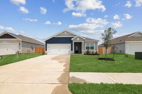329 Fastboy Ln, Waller, TX 77484