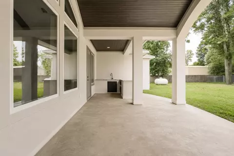 Exterior - 17114 Leon Ct, Splendora, TX 77372 photo 2 of 4
