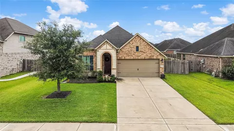 2109 Hickory Valley Ct, Pearland, TX 77581