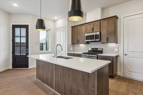 6517 Rena St, Houston, TX 77092