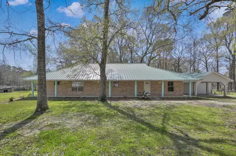 121 Magnolia Blvd, New Caney, TX 77357