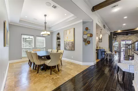 1106 Lasso Ct, Alvin, TX 77511