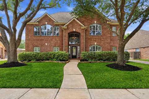 2107 Starlite Field Dr, Sugar Land, TX 77479