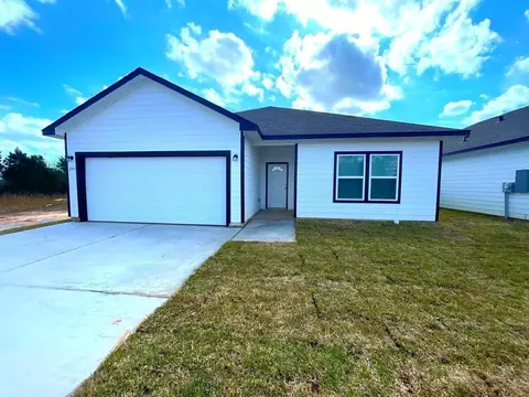 245 County Road 5017, Cleveland, TX 77327