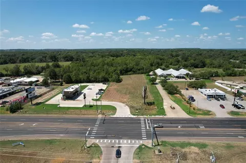 1176 E Loop 304, Crockett, TX 75835 photo 1