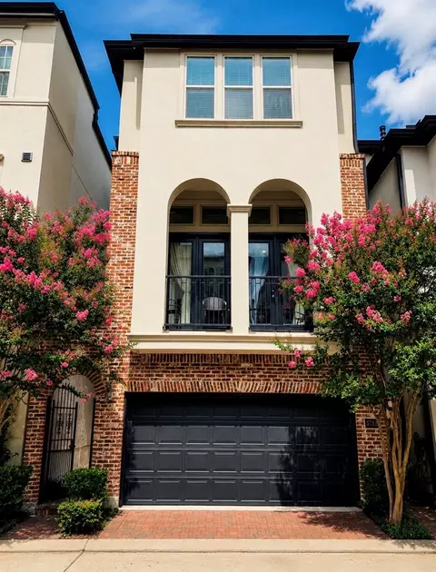 2713 Arabelle Grv, Houston, TX 77007