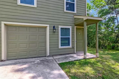 4079 Frontier Rd, Willis, TX 77378 photo 1