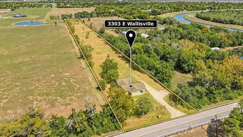3303 E Wallisville Rd, Baytown, TX 77521
