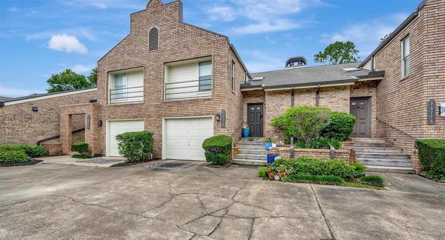 16158 Seahorse Dr, Houston, TX 77062