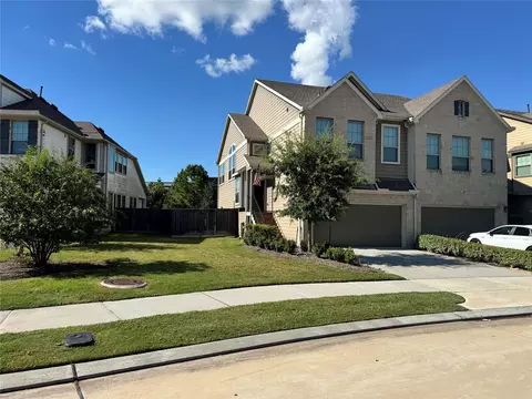16103 Northern Cardinal Ln, Cypress, TX 77433