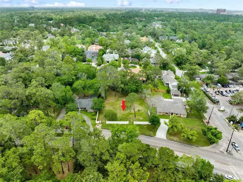 5210 Woodway Dr, Houston, TX 77056