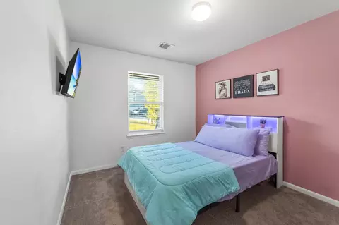 Bedroom - 3031 Apache St, Willis, TX 77378 photo 4 of 4