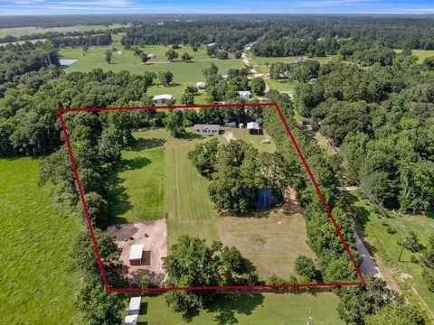 17055 Rogers Rd, Willis, TX 77378
