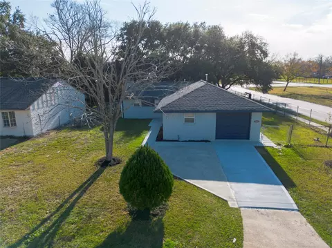 5502 Elm Tree Dr, Houston, TX 77048