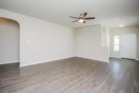 4463 Eveslage Ln, Conroe, TX 77304 photo 7