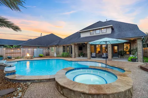 9226 Turnbull Ln, Rosenberg, TX 77469
