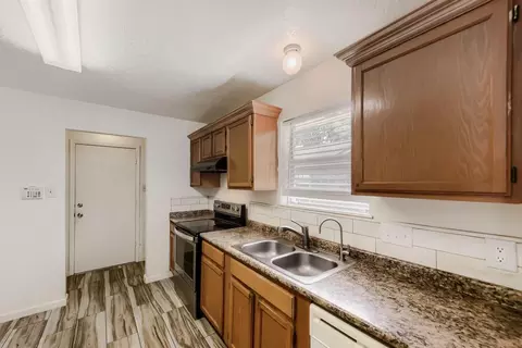 Kitchen - 23807 Floragate Dr, Spring, TX 77373 photo 1 of 2