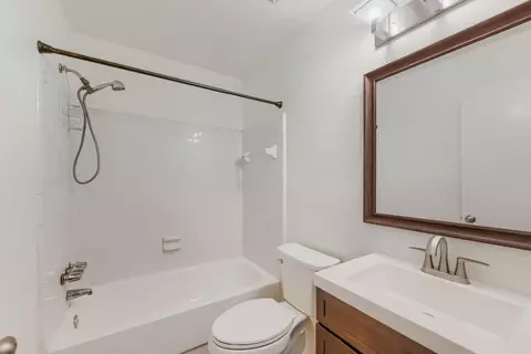 Bath - 23807 Floragate Dr, Spring, TX 77373 photo 3 of 3