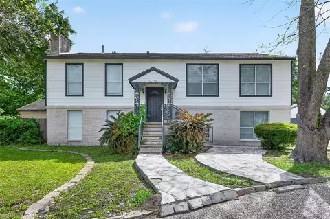 16219 Amcreek Rd, Houston, TX 77068