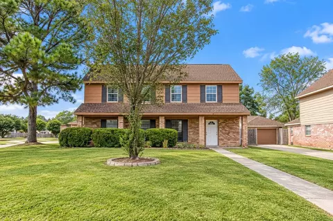 5603 Mossy Timbers Dr, Humble, TX 77346