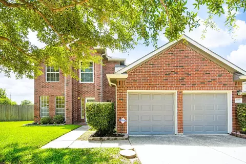 3122 Glen Cullen Ln, Pearland, TX 77584