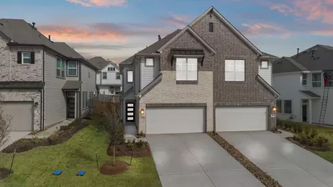 120 W Coralburst Loop, Montgomery, TX 77316