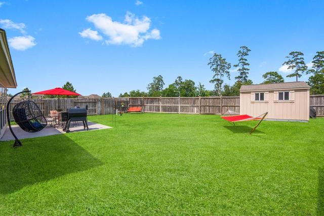 31870 Forest Park Trl, Conroe, TX 77385