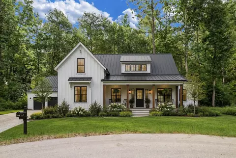 125 Pyrite Ct, Huntsville, TX 77340