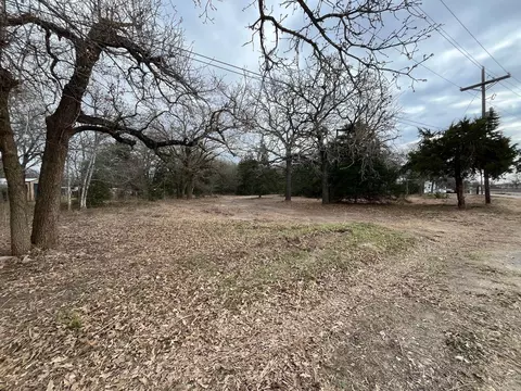 571 Railroad Rd, Somerville, TX 77879