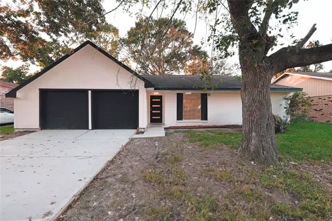 11611 Sagedowne Ln, Houston, TX 77089